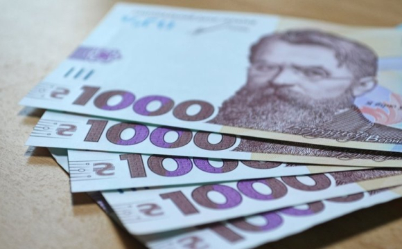 Деякі українці отримають «зимову тисячу» у січні: деталі