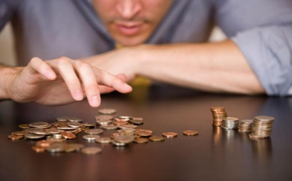 Сьогодні заборонено рахувати дрібні монети: яке церковне свято 7 січня