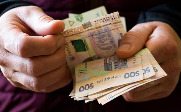Хто з пенсіонерів отримає надбавки у листопаді