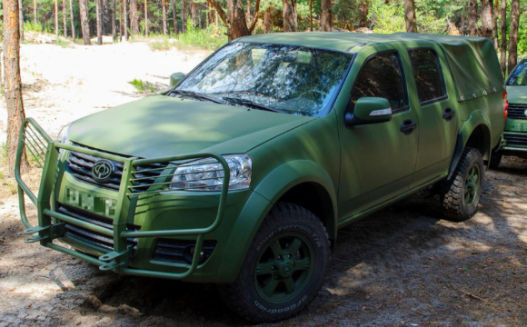 На Волині волонтера звинувачують у продажі авто, призначених для ЗСУ