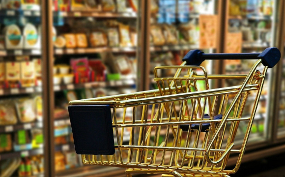 Популярний продукт перед Великоднем знову дорожчає: якими будуть ціни у пік свят