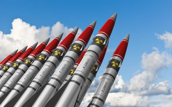 Стало відомо, які дві країни зможуть вижити у разі ядерної війни