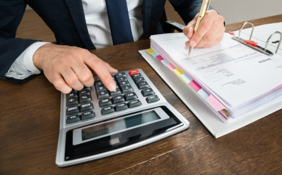 Податкова масово перевірятиме доходи українців