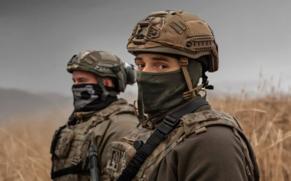 Контракт чи мобілізація: що обрати та які переваги