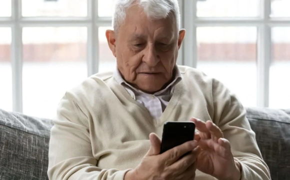 Хто з українців у травні не отримає свою пенсію