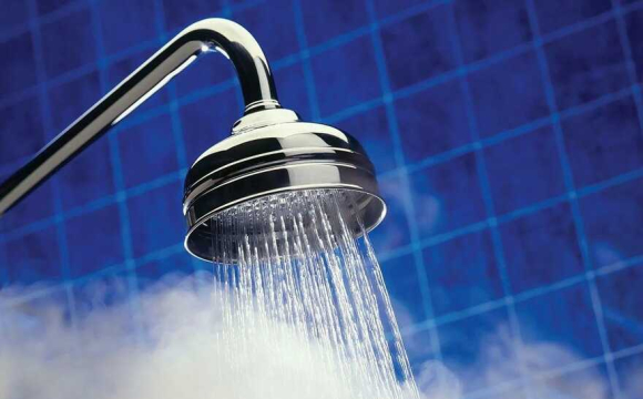 Жителі Луцька залишилися без гарячої води: у чому причина