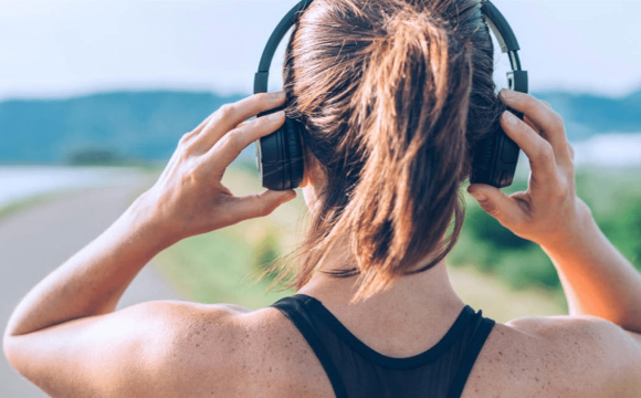 Ідеальні навушники для спорту: що важливо знати перед покупкою?