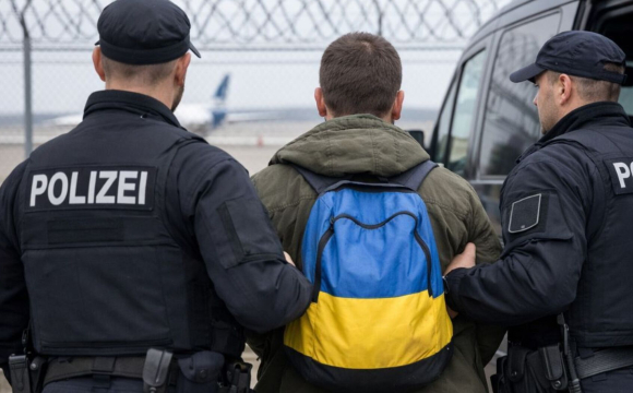 Українців масово депортують з ЄС: у чому причина