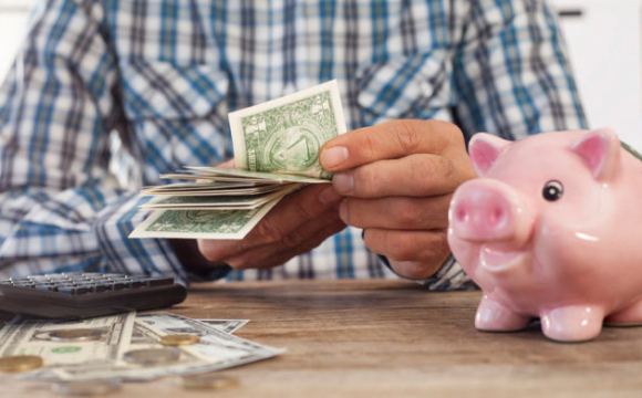 Українці масово втрачають гроші під час обміну доларів: що відбувається