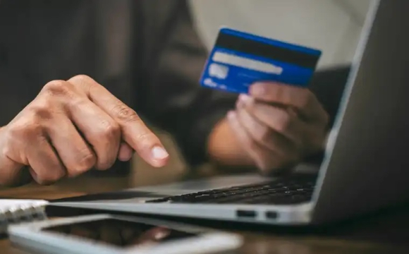 ПриватБанк звернувся до українців із важливою заявою