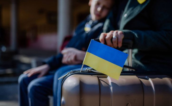  Чи може ЄС відправляти українських чоловіків додому, щоб вони воювали