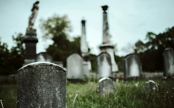 25-річну жінку поховали заживо: моторошні деталі