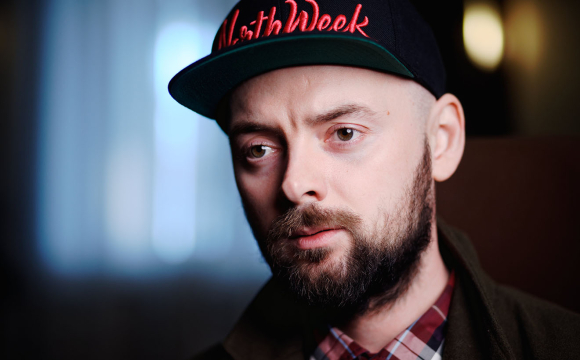 Відомий український співак впав у кому