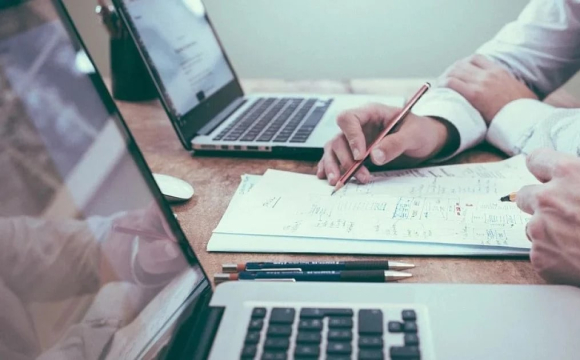 ШІ може залишити без роботи тисячі українців вже у 2026 році