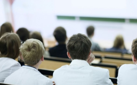 Стало відомо, чи можуть мобілізувати студента під час канікул