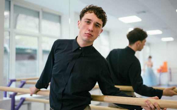 Квартиру відомого українського співака пограбували