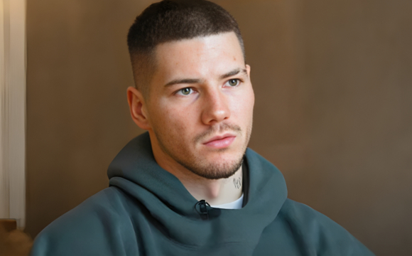 Відомий український блогер, який втік за кордон, закрутив новий роман