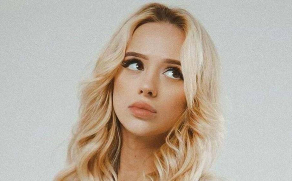 Відома українська блогерка зізналась, що хотіла покінчити з життям