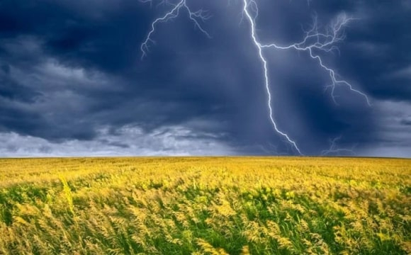 У Луцьку та області оголосили небезпеку на найближчі години