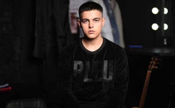 Хіти відомого українського співака назвали «колгоспними»: артист різко відповів