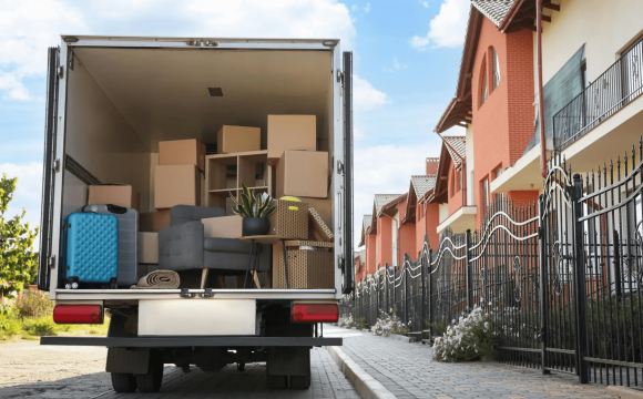 Квартирний переїзд без пошкоджень: як організувати перевезення меблів і речей