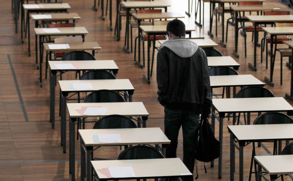 В Україні масово відраховують першокурсників: що відбувається