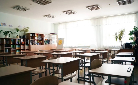 Вчителька роками займалась сексом із дитиною