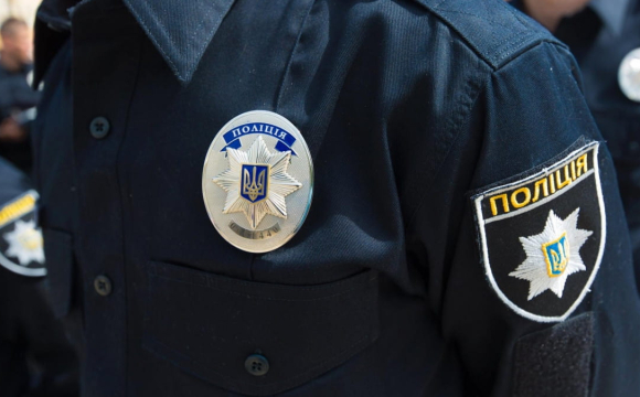 В Україні школяр приніс вибухівку до відділку поліції