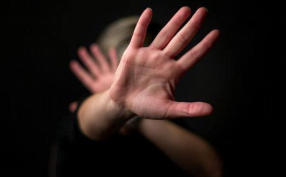 В українському місті вчителька знущалась з учениці через орієнтацію