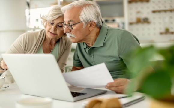 Пенсії зросли, але майже половина отримує менше 5000 грн