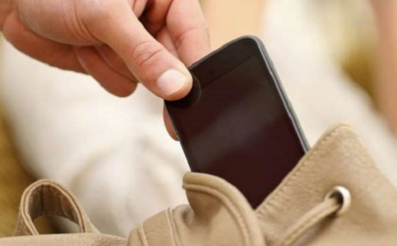 Волинянин пограбував 47-річного чоловіка на залізничному вокзалі