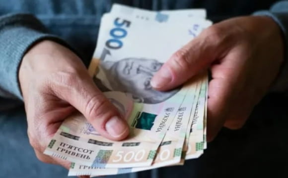 Представникам цих професій виплатять по 25 тисяч гривень