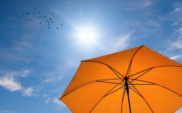 Коли Україну накриє 38-градусна спека