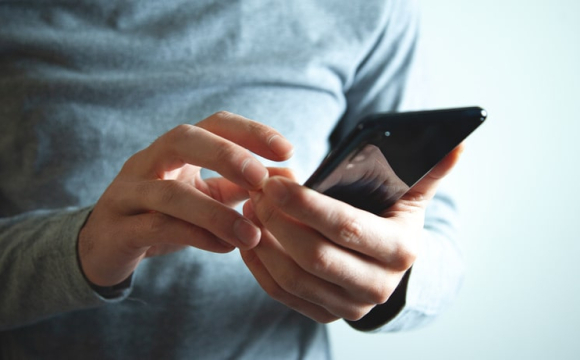 Українцям почнуть надходити повістки через SMS