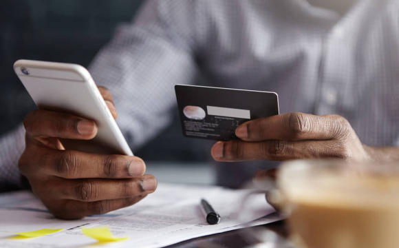 У Польщі податкова масово перевіряє рахунки українців: у чому причина