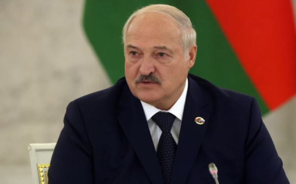 Лукашенко заявив про «високу боєготовність» військ Білорусі