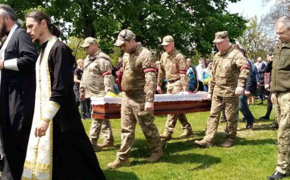 На Волині попрощалися із загиблим 18-річним Героєм. ФОТО