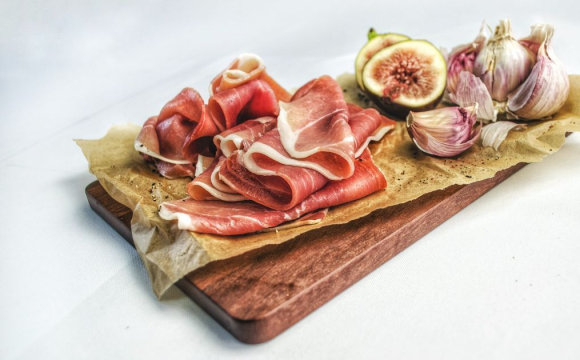 Стало відомо, які продукти можуть викликати рак