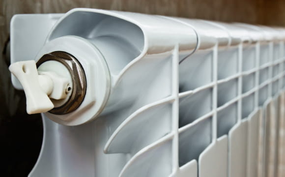 Як зрозуміти, що батареї замерзають: ці ознаки не можна ігнорувати