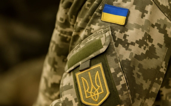 На Волині двоє чоловіків пошкодили авто ТЦК: у мережі писали про стрілянину