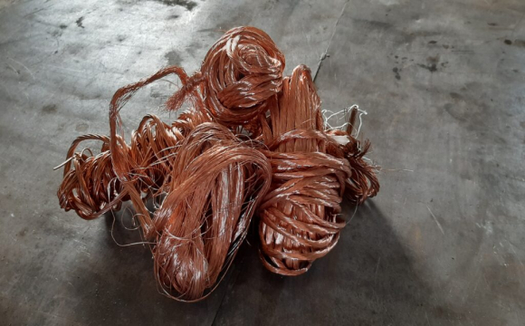 Ціни на металобрухт у серпні 2025: скільки можна заробити здаючи мідь