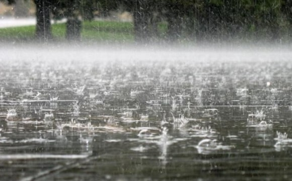 У Луцьку затопило проспект Відродження