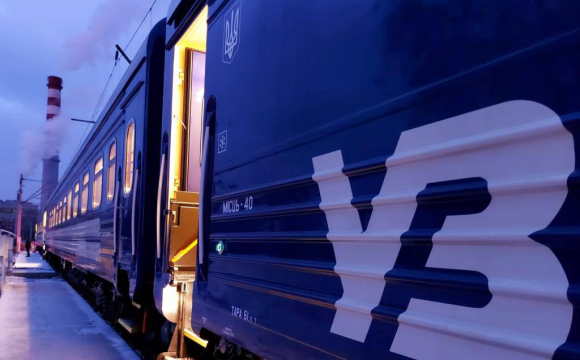«Можна просто вмерти»: українці масово скаржаться на «Укрзалізницю»