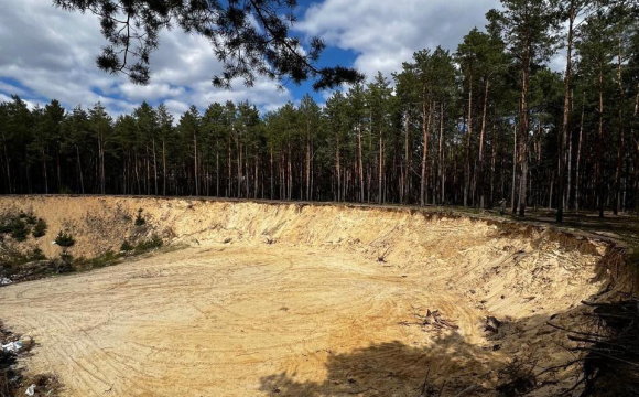 На Волині «вкрали» 11 тисяч кубів піску в лісі