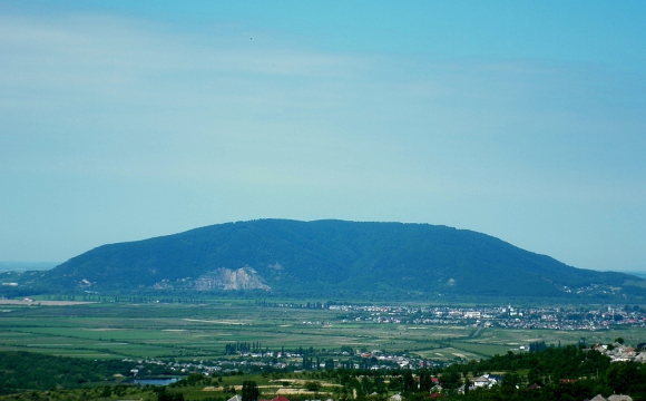 Під час підйому на гору трагічно загинула 26-річна дівчина: вона зробила останнє фото