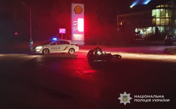 На заході України мотоцикліст збив пішохода - обидва в лікарні