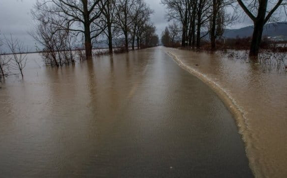Частина України може піти під воду: попередження про небезпеку