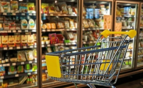 Які продукти і товари в Україні шокують цінами вже цього літа