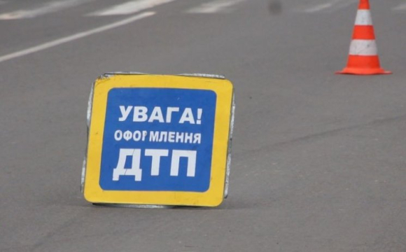 На Волині водій збив пенсіонера на інвалідному візку та втік з місця ДТП