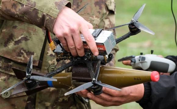 Як якість збірки впливає на виживаність FPV під час бойових завдань
